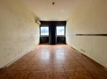 Departamento · 50m² · 3 Ambientes · Alquiler 3 Ambientes Vista Abierta - Villa Lugano