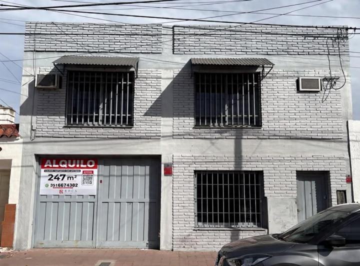 Local comercial · 247m² · 7 Ambientes