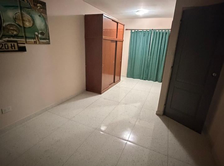 Alquiler Departamento 2 Ambientes con Balcón Sobre Av San Martín – Lomas del Mi