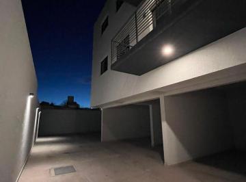 Departamento de 4 ambientes, Las Cañas · Venta de Departamento! Excelente Ubicación