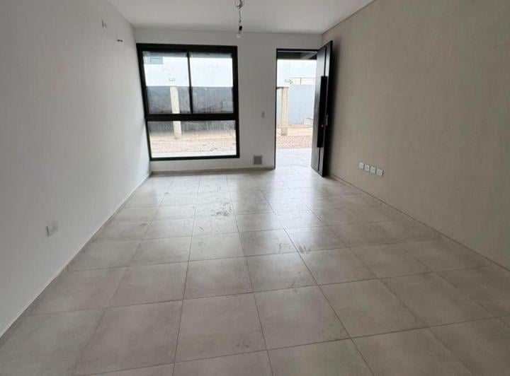 Departamento · 67m² · 4 Ambientes · 1 Cochera