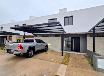 Casa de 4 ambientes, Córdoba · Alquilo Duplex de 3 Dorm. en Chacras del Norte - Barrio Cerrado con Seguridad