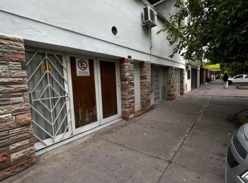Consultorio de 12 ambientes, San Rafael · Propiedad Especial Para Profesionales, Rubro Hotelero, Residencia Universitaria