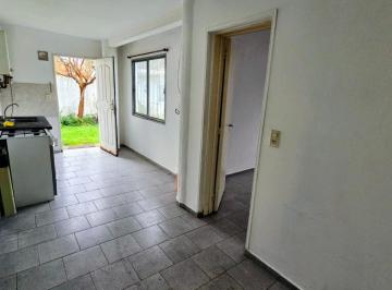 Departamento de 2 ambientes, Córdoba · Alquilo Departamento Sobre Av Rafael Nuñez de 1 Dormitorio - Frente a La Nuñez