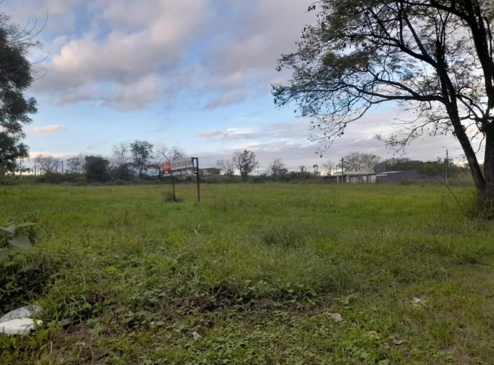Terreno · 300m²