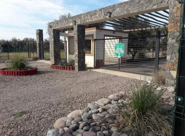 Excelente oportunidad de inversión en el barrio Olivos de Furlotti, ubicado en L · Terreno en Olivos de Furlotti