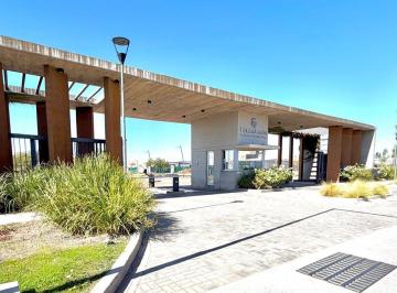 Casa · 90m² · 3 Ambientes · 1 Cochera · Alquiler en Barrio Privado Terra Malva Luján