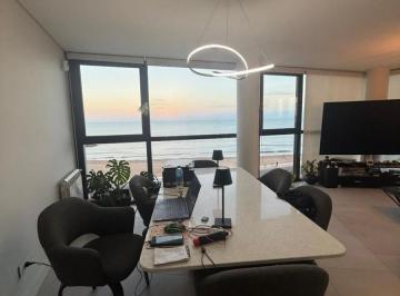 Departamento · 90m² · 3 Ambientes · 2 Cocheras · Departamento - Parque Luro