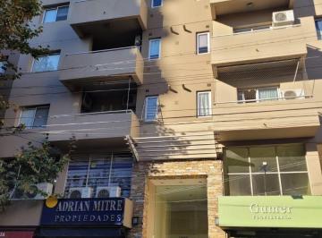Departamento de 2 ambientes, Lomas de Zamora · Departamento de 2 Ambientes en Alquiler. Banfield Centro.