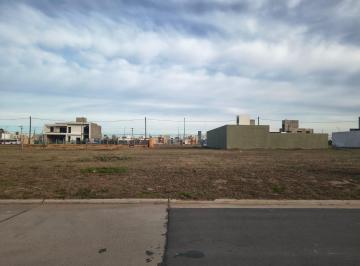 Terreno · 360m² · Venta Terreno en Pampas de Manantiales Apto Duplex