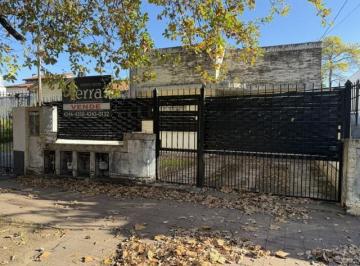 PH · 60m² · 3 Ambientes · 1 Cochera · PH en Temperley