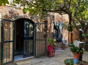 Casa · 70m² · 3 Ambientes · Interno de 2 Dorm. en Guadalupe Oeste