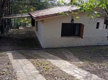 Casa · 80m² · 3 Ambientes · 1 Cochera · Venta Casa 2 Dormi C/pileta La Granja Cordoba