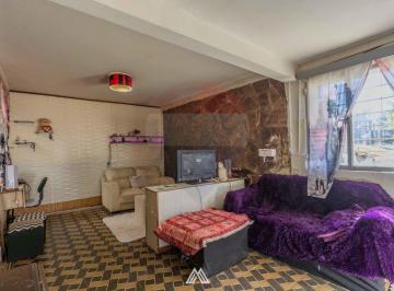 Casa · 121m² · 5 Ambientes · 3 Cocheras · Venta de Casa 3 Dorm. y Garage en Malvín Sur