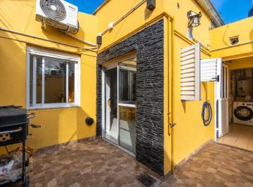 PH · 60m² · 3 Ambientes · Comodidad y Tranquilidad. 2 Dorm. con Patio