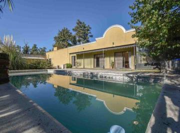 Casa · 140m² · 3 Ambientes · Casa Quinta en Venta Cañuelas Sobre Rn 3 Pileta