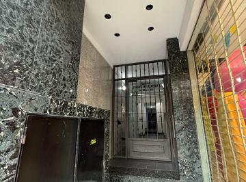 Av. Olmos 185, acceso a todas las lineas de trasnp · Alquilo Dpto 1 Dorm - Centro - Expensas Bajas