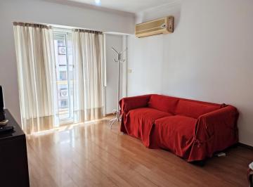 Departamento · 50m² · 2 Ambientes · 1 Cochera · Alquiler Departamento Dos Ambientes Monserrat