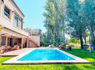 Casa · 340m² · 8 Ambientes · 2 Cocheras · Casa en Ayres de Pilar - La Taba 15