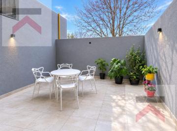 Departamento · 51m² · 1 Ambiente · Alquiler 1 Amb Amplio con Patio a Estrenar 51 m² Cubiertos Mas 21 m² de Patio en Saavedra