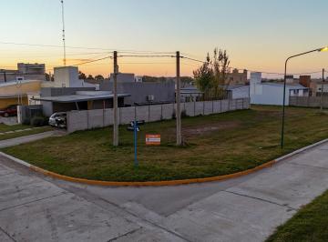 Terreno · 300m² · Lote de 300 m² en Bella Italia