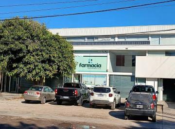 Local comercial · 48m² · 1 Ambiente · Local en Alquiler en Cno Belgrano Entre 484 y 485 - Gonnet