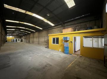 Bodega-Galpón · 600m² · 4 Ambientes · Alquiler Galpón Barrio Las Delicias, Zona Sur, Rosario