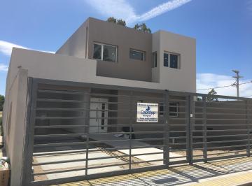 Casa de 5 ambientes, Neuquén · Alquilo Casa en Barrio Rincon de Emilio