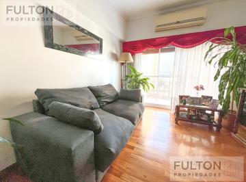 Departamento · 77m² · 4 Ambientes · 1 Cochera · Departamento en Venta 4 Amb, Balcón, 2 Cocheras, Luminoso, Villa del Parque!