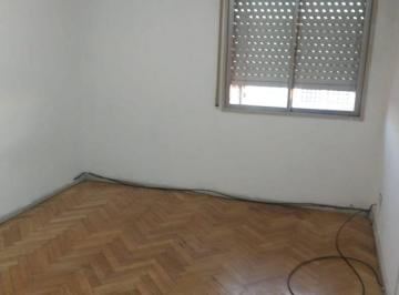 imagen1 · Se Vende Dpto 4 Amb. Al Frente con Balcon en Monte Castro