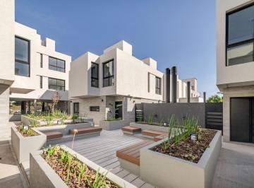Casa · 100m² · 3 Dormitorios · 2 Cocheras · Casas Duplex 2 y 3 Dorm. en Venta a Estrenar con Patio y Cochera en Nueva Poeta Lugones