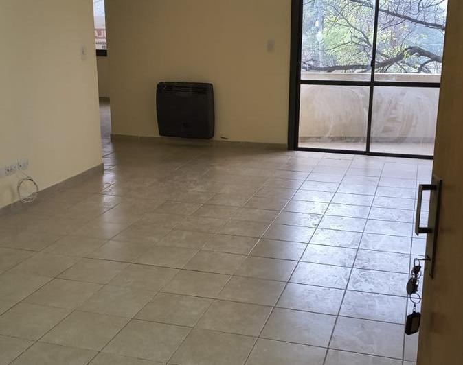 Departamento · 75m² · 4 Ambientes · 1 Cochera