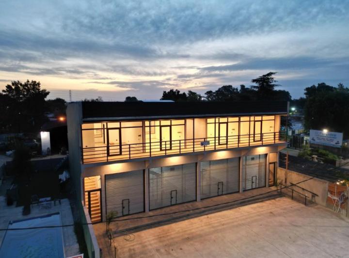 Local comercial · 80m²