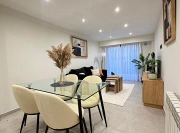 Departamento · 54m² · 2 Dormitorios · 3 Ambientes Externo con Balcon, Reciclado
