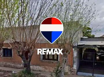 Casa · 130m² · 4 Ambientes · 1 Cochera · Casa en Venta Rosario de La Frontera
