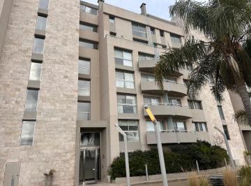Departamento · 95m² · 3 Ambientes · 2 Cocheras · Departamento Duplex de 3 Ambientes Amueblado en Aqqua Islas del Golf