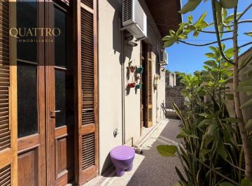 PH · 104m² · 5 Ambientes · PH en Centro
