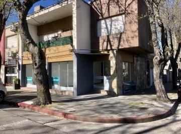 Local comercial · 134m² · 3 Ambientes · Venta de Locales Comerciales Céntricos en Colonia del Sacramento