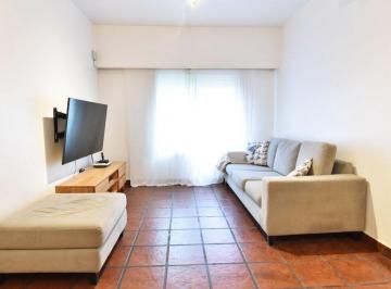 PH · 70m² · 4 Ambientes · 1 Cochera · Venta PH 4 Amb Ituzaingo Frente Cochera Patio