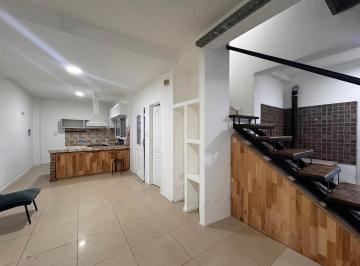 Departamento · 80m² · 4 Ambientes · 1 Cochera · Departamento - Castelar Sur