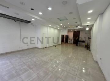 Local comercial · 55m² · Venta Local Comercial en Flores con Terraza Propia 'Oportunidad"