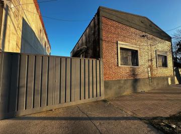 Depósito · 50m² · 1 Ambiente · 1 Cochera · Depósito en Alquiler