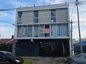 Departamento · 67m² · 4 Ambientes · 1 Cochera · Duplex en Tolosa con Cochera, Dos Dorm. y Terraza Propia en Venta