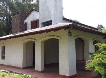 Casa de 4 ambientes, San Vicente · Casa Quinta en Alquiler en San Vicente