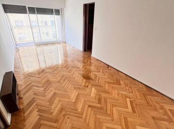 Departamento de 4 ambientes, Villa Urquiza · Departamento de 3 Dorm con Balcón a Una Cuadra del Subte