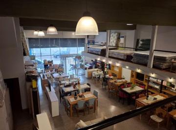 Local comercial · 850m² · Venta Local con Depto 4 Amb. - Lanús Este