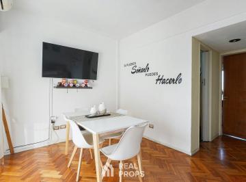 Departamento · 40m² · 2 Ambientes · Venta de Departamento 2 Ambientes en 7 Mo Piso con Balcón - Apto Credito Hipotecario