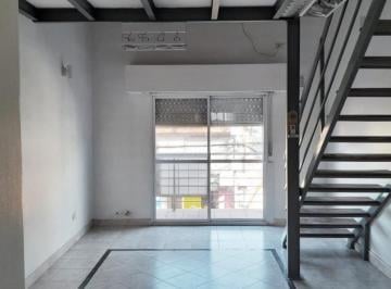 PH · 58m² · 2 Ambientes · Excelente PH 1º Piso en Dos Plantas