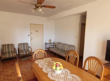 Departamento · 75m² · 4 Ambientes · Álv. Thomas 135 - Colegiales - 4 Amb. Súper Luminosos!