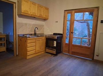 Casa · 50m² · 2 Ambientes · Casa Chalet en Alquiler en Villa Los Coíhues, Bariloche, Patagonia